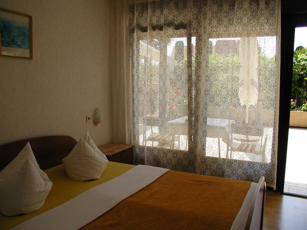 Rooms Vila Mautner Vodice Rom bilde